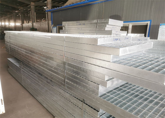 গাড়ী ওয়াশ প্ল্যাটফর্ম ইস্পাত গ্রেটিং প্লেট 50x4 মিমি জারা প্রতিরোধের