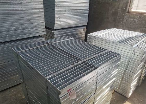 হাইওয়ে রক্ষার জন্য অ্যান্টি-জারা অ্যালুমিনিয়াম ওয়াকওয়ে গ্রেটিং প্ল্যাটফর্ম